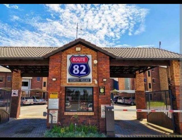 2 BEDROOM APARTMENT FOR SALE IN KIBLER PARK